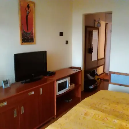 Neptun Apartman Apartment Balatonfoldvar