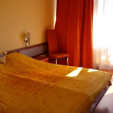 Neptun Apartman Apartment